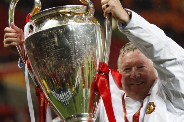 HLV Real Madrid vượt qua Sir Alex, lập kỷ lục mới tại Champions League