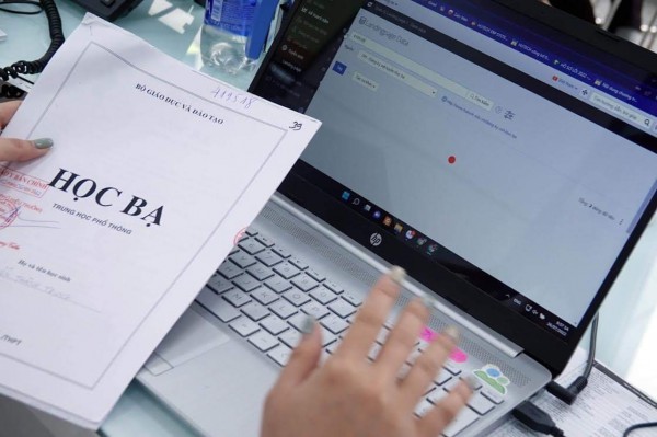 Hàng ngàn sinh viên không học dù trúng tuyển: 