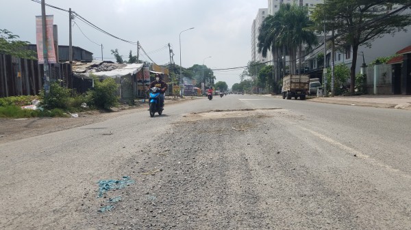 TP.HCM: Sụp 