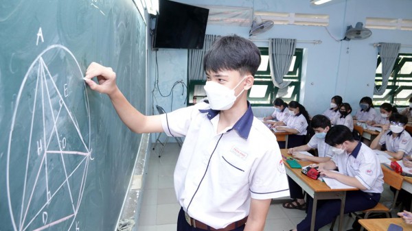 Đừng để mỗi giờ học toán là một nỗi hãi hùng: Phải thay đổi từ thi cử Đừng để mỗi giờ học toán là một nỗi hãi hùng: Phải thay đổi từ thi cử