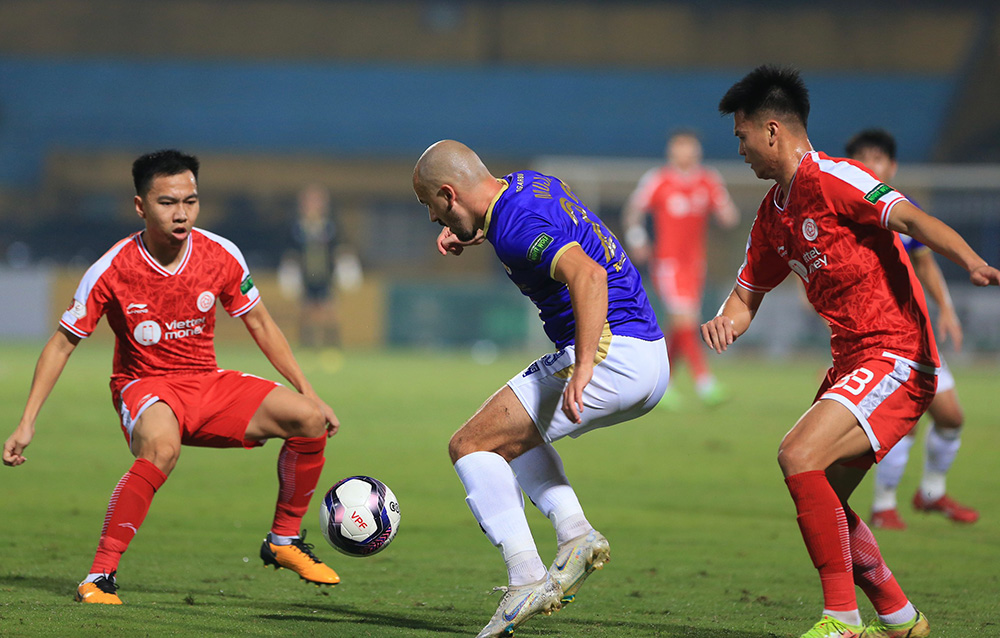 Ảnh: Thắng tối thiểu CLB Viettel, Hà Nội FC chạm tay vào chức vô địch V.League 2022
