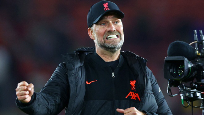 Giới chủ Mỹ bất ngờ rao bán Liverpool
