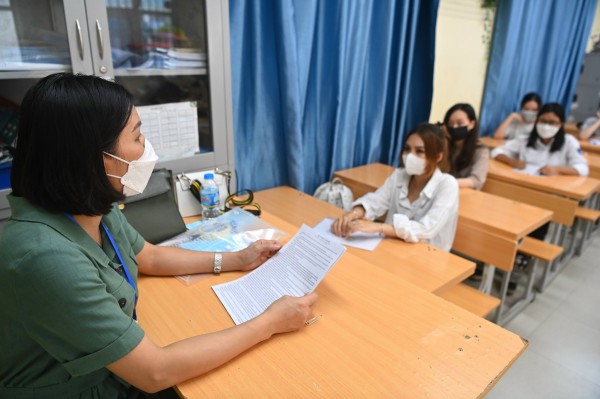 Kiểm tra định kỳ tập trung gây áp lực cho học sinh