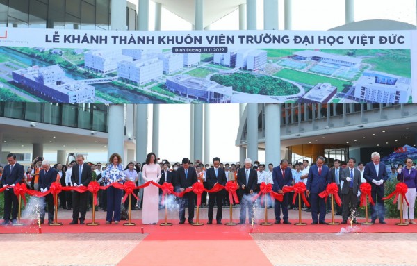 Phó thủ tướng Vũ Đức Đam: Trường ĐH Việt Đức hiện đại và đẹp nhất Việt Nam