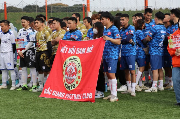 Ông Đỗ Quang Ba: ‘Bóng đá gắn kết người Việt trên đất Nhật’