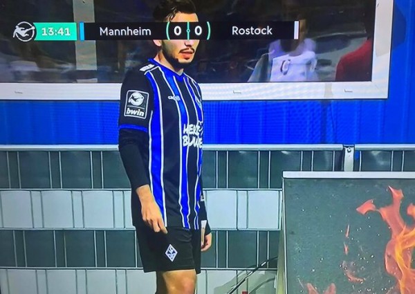 Những khoảnh khắc hoàn hảo và đúng thời điểm khiến bạn phải nhìn lại lần hai