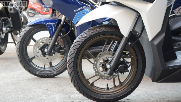 Xe tay ga 125 phân khối: Chọn Honda Vario 125 mới hay Honda Air Blade 125?