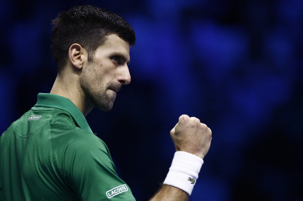 Djokovic chuẩn bị san bằng kỷ lục của huyền thoại Federer tại ATP Finals