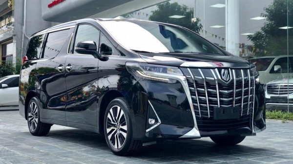 Hàng ghế sau xe phổ thông cạnh tranh quyết liệt tại Car Choice Awards 2022