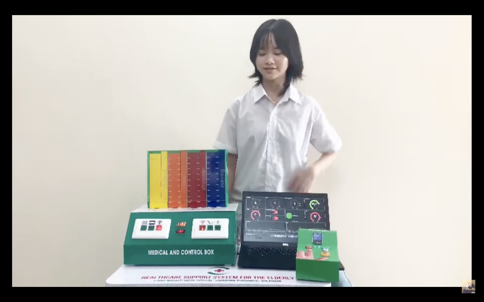 Học sinh Việt lập trình hệ thống phát hiện bệnh cây lúa, thi quốc tế