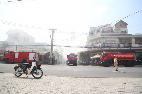 Tây Ninh: Cháy lớn tại nhà dân ở khu dân cư