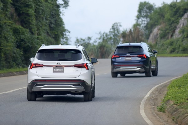 Hyundai Santa Fe rộng cửa thắng hạng mục Thiết kế xe phổ thông