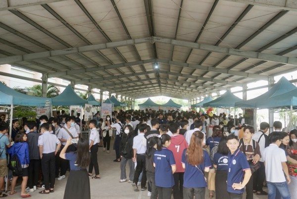 Ngày hội trải nghiệm khoa học tự nhiên Ngày hội trải nghiệm khoa học tự nhiên