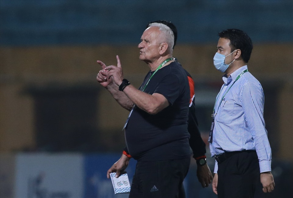 CLB Thanh Hoá chia tay huấn luyện viên Petrovic