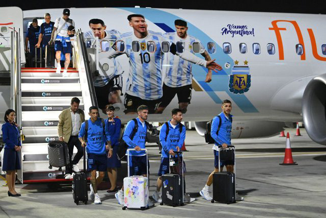 ĐT Argentina chọn ở ký túc xá tại Qatar để có thể... nướng thịt
