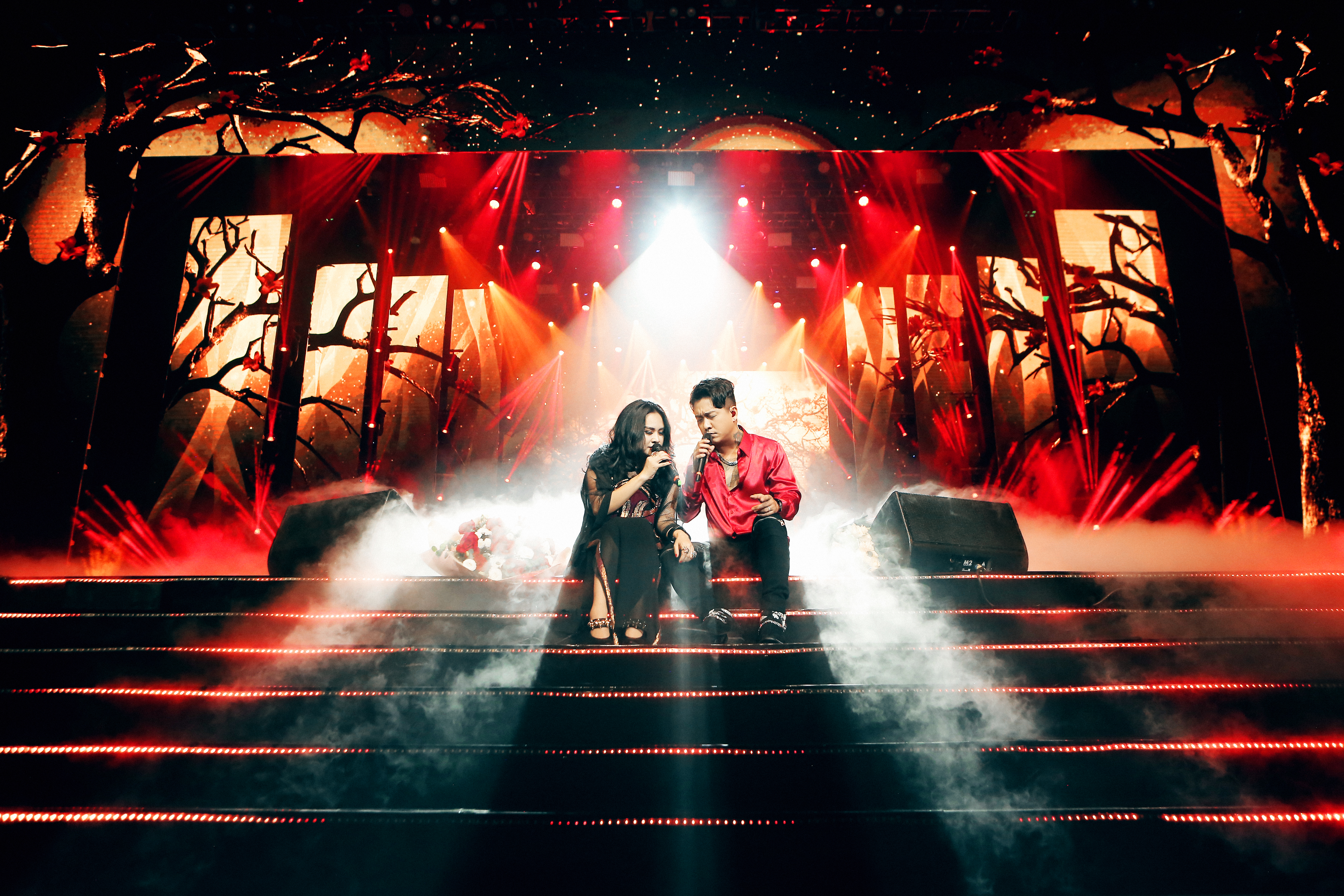 Dù lỗ, Tuấn Hưng vẫn muốn làm show với Diva Thanh Lam