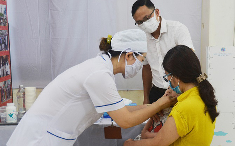 Hà Nội triển khai kế hoạch tổ chức chiến dịch cho trẻ uống bổ sung vitamin A đợt 2 năm 2022 Hà Nội triển khai kế hoạch tổ chức chiến dịch cho trẻ uống bổ sung vitamin A đợt 2 năm 2022