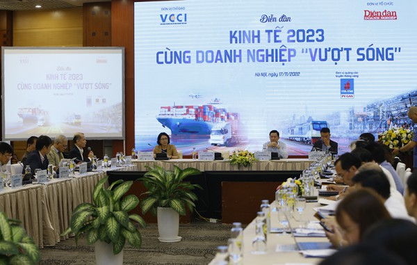KINH TẾ 2023: Đổi mới để tạo đột phá KINH TẾ 2023: Đổi mới để tạo đột phá