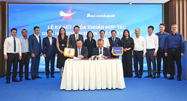 Sacombank cùng Hội Doanh nhân trẻ tiếp sức doanh nghiệp Sacombank cùng Hội Doanh nhân trẻ tiếp sức doanh nghiệp