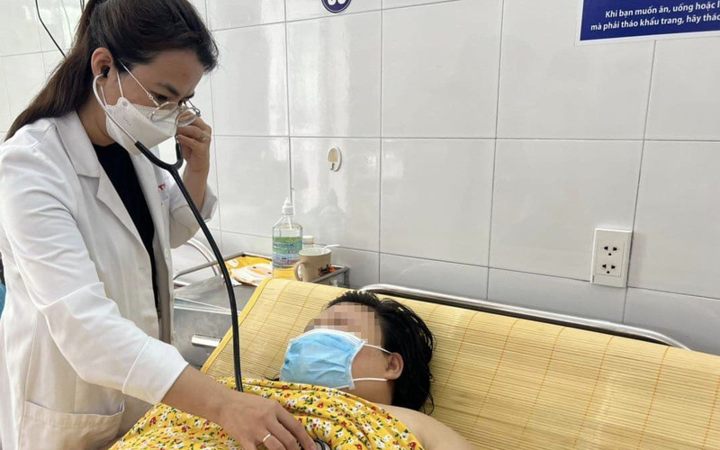 Sản phụ nặng 140kg với nhiều bệnh lý phức tạp vượt cạn thành công