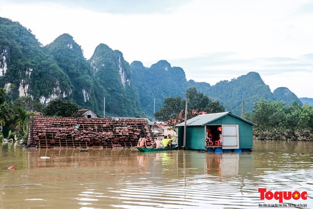 Trải nghiệm mùa lũ – tour du lịch độc đáo - Ảnh 1.