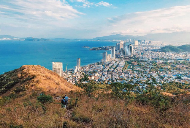 Không chỉ có biển xanh cát trắng, Nha Trang còn có một vùng núi đẹp tựa tiên cảnh - Ảnh 7.