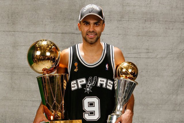 5 huyền thoại NBA dẫn đầu đề cử NBA Hall of Fame 2023 - Ảnh 4. 5 huyền thoại NBA dẫn đầu đề cử NBA Hall of Fame 2023 - Ảnh 4.