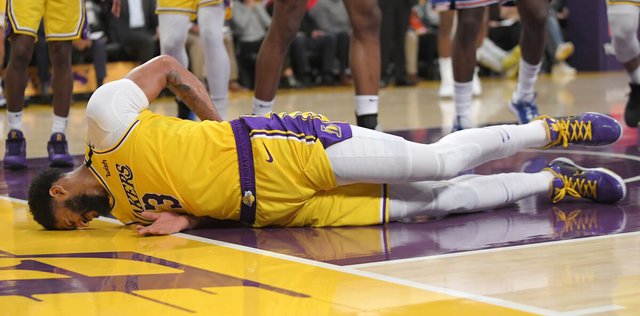 Los Angeles Lakers sẽ từ bỏ mùa giải 2022/23? - Ảnh 2. Los Angeles Lakers sẽ từ bỏ mùa giải 2022/23? - Ảnh 2.