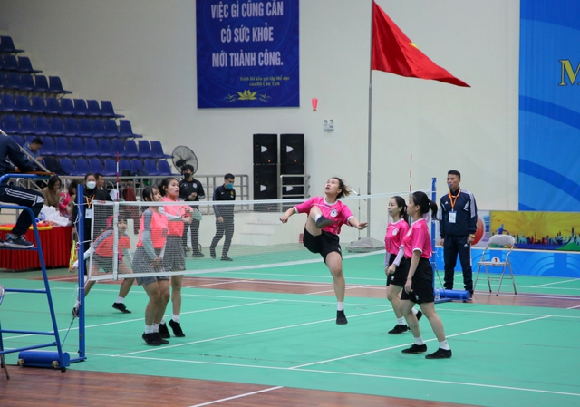 Đại hội Thể thao toàn quốc lần thứ IX: Đồng Tháp nhất bảng môn Đá cầu - Ảnh 1.