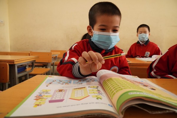 Bài toán ‘xe đạp thồ của bác Thắng chở 352 kg’ gây tranh cãi