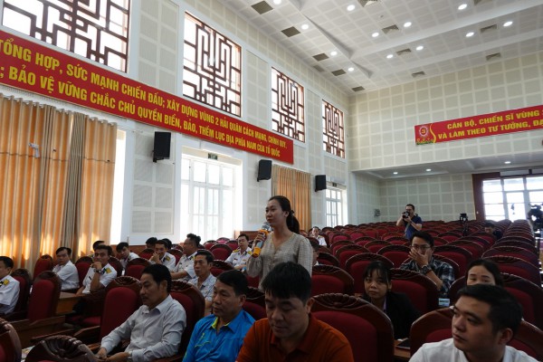 Bộ Tư lệnh Vùng 2 Hải quân tổ chức thăm Nhà giàn DK1, Côn Đảo