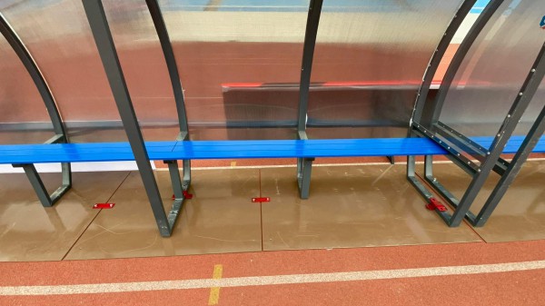 Cabin sân Mỹ Đình không phải chèn bao cát, trọng tài quốc tế kiểm tra cầu môn