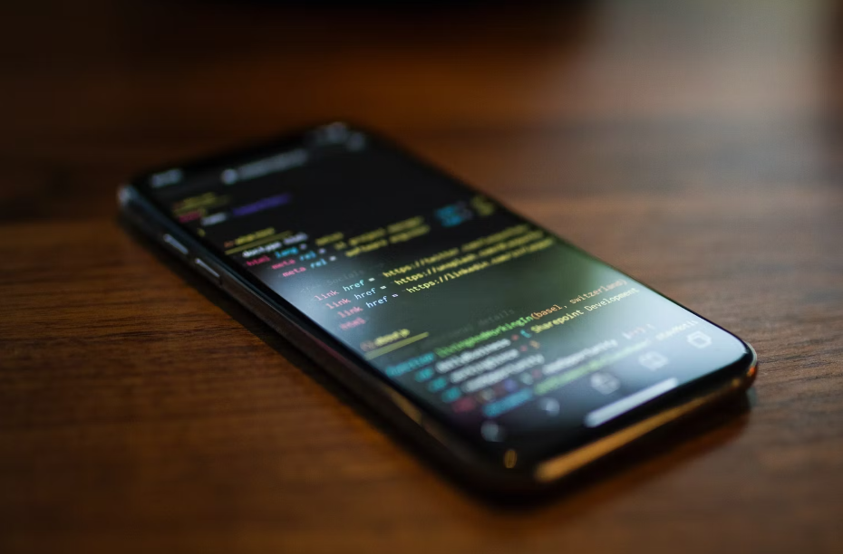 Cách nhận biết nếu điện thoại của bạn bị nghe lén