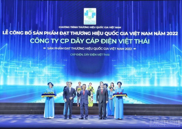 CEO Công ty CP dây cáp điện Việt Thái: “Đạt Thương hiệu Quốc gia là thể hiện trách nhiệm với xã hội” CEO Công ty CP dây cáp điện Việt Thái: “Đạt Thương hiệu Quốc gia là thể hiện trách nhiệm với xã hội”