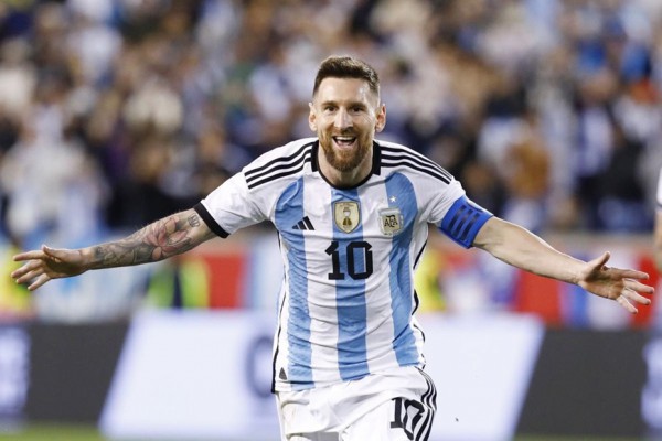 Chờ 22 giờ đêm nay chung kết World Cup 2022: Argentina hay Pháp, Messi hay Mbappe ?
