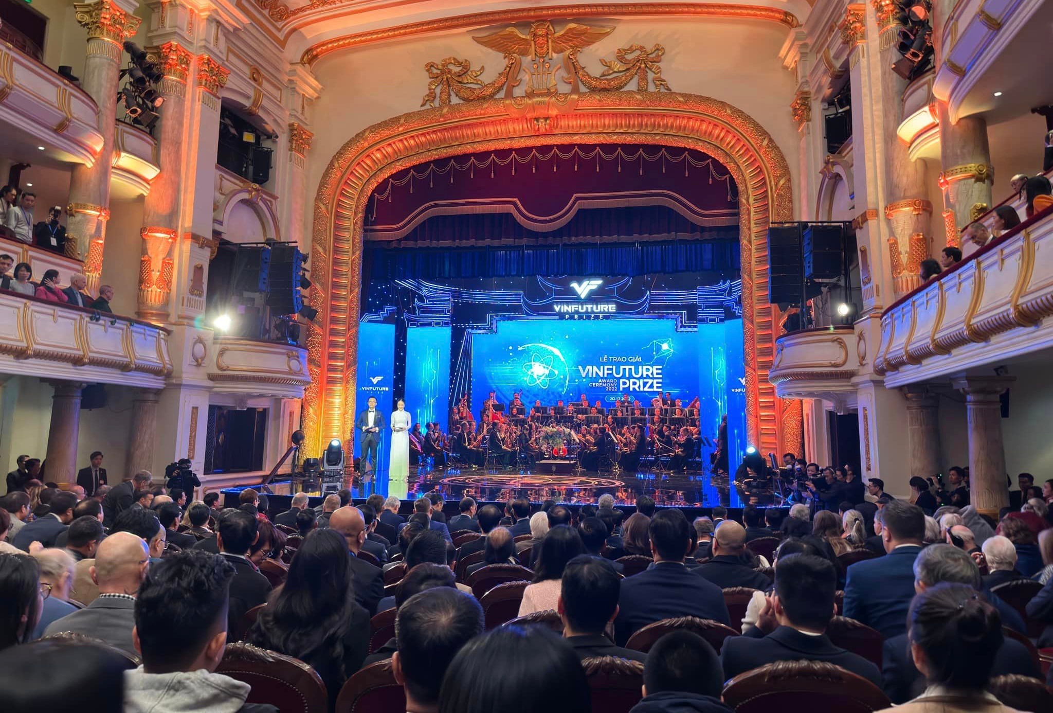 Chủ tịch Quốc hội: VinFuture giúp thế giới hiểu hơn về một Việt Nam đang mạnh mẽ vươn ra quốc tế