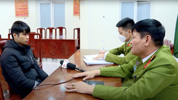 Đâm vợ chồng giáo viên thương vong nhằm ngăn cản con nạn nhân cưới bạn gái mình Đâm vợ chồng giáo viên thương vong nhằm ngăn cản con nạn nhân cưới bạn gái mình