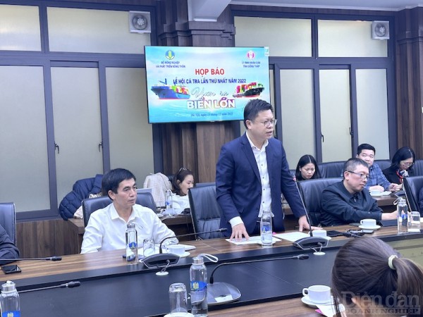 Đầu tư công dẫn dắt đầu tư tư trong nuôi trồng cá tra