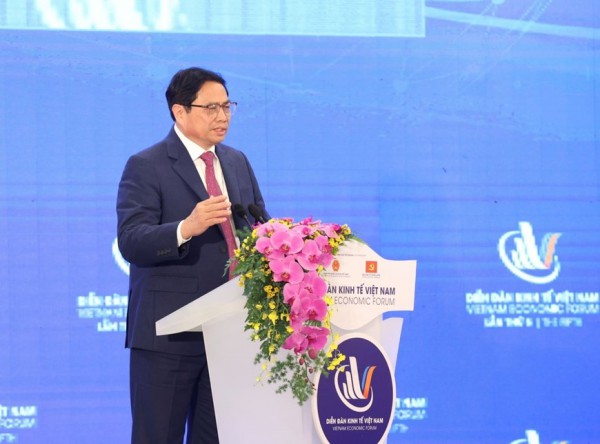 Diễn đàn Kinh tế Việt Nam: Ổn định kinh tế vĩ mô, đảm bảo các cân đối lớn, vững vàng vượt qua thách thức