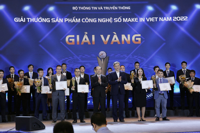Diễn đàn quốc gia về Phát triển doanh nghiệp công nghệ số Việt Nam 2022: Công nghệ số tiếp tục là điểm sáng