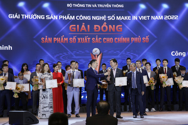 Diễn đàn quốc gia về Phát triển doanh nghiệp công nghệ số Việt Nam 2022: Công nghệ số tiếp tục là điểm sáng