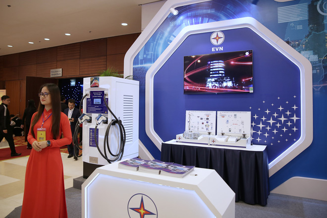 Diễn đàn quốc gia về Phát triển doanh nghiệp công nghệ số Việt Nam 2022: Công nghệ số tiếp tục là điểm sáng