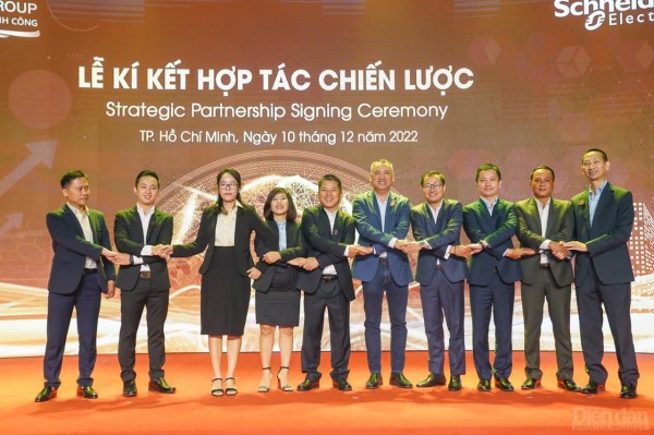 Đức Tường Group và Schneider Electric: “Sát cánh” chặng đường tương lai