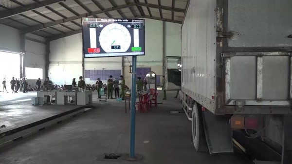 Đường dây hối lộ, giả mạo tại 9 trung tâm đăng kiểm: Giả đăng kiểm viên, đánh lừa camera