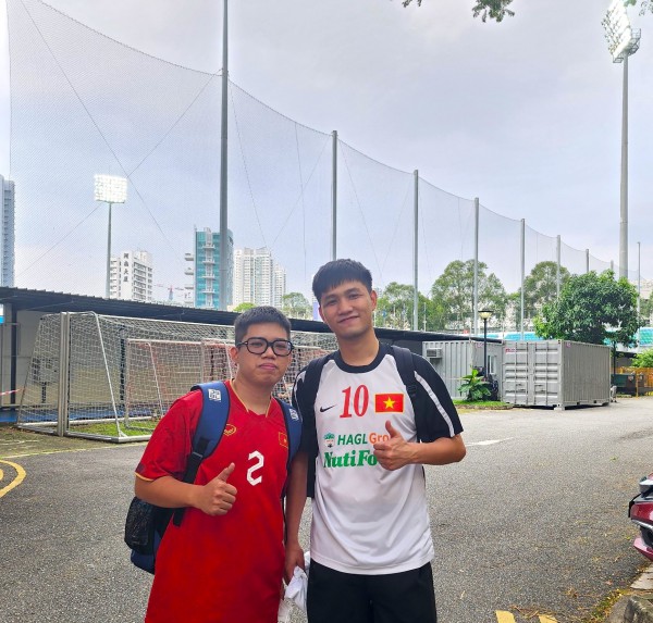 Fan ruột Duy Mạnh, Công Phượng dự đoán trận đấu giữa tuyển Việt Nam và Singapore