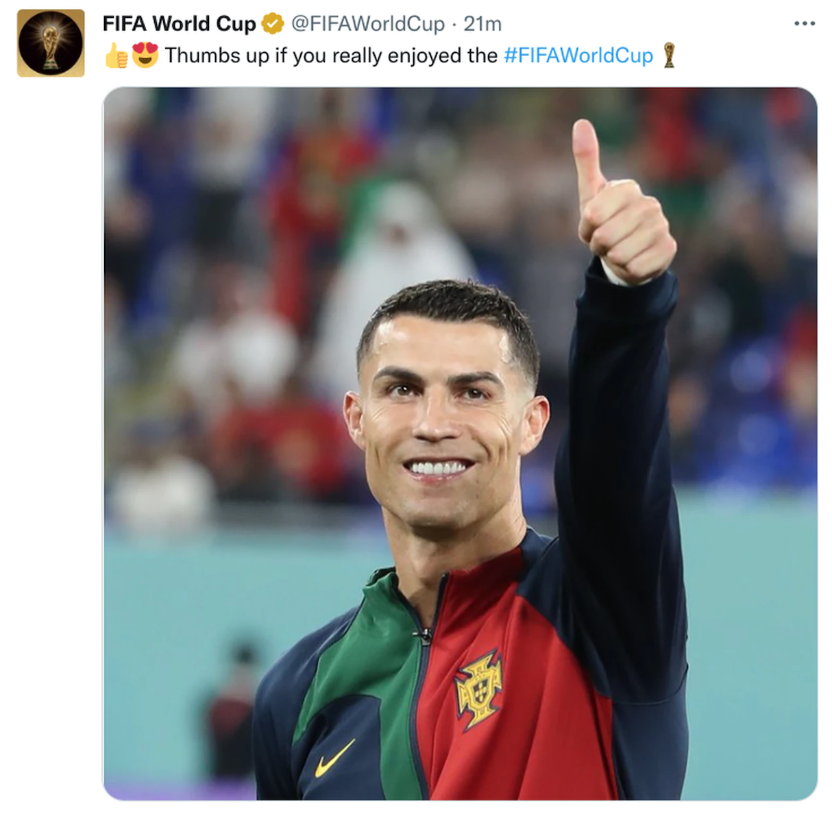 FIFA tạo cuộc tranh cãi dữ dội giữa phe Messi và Cristiano Ronaldo trên mạng xã hội