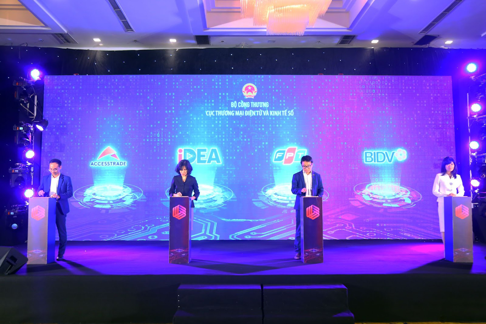 Giải pháp akaBot đồng hành cùng các doanh nghiệp công thương chuyển đổi số