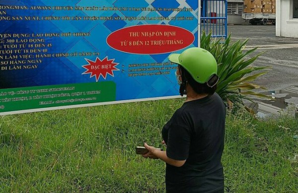 Giải pháp căn cơ nào hỗ trợ lao động bị giãn việc?