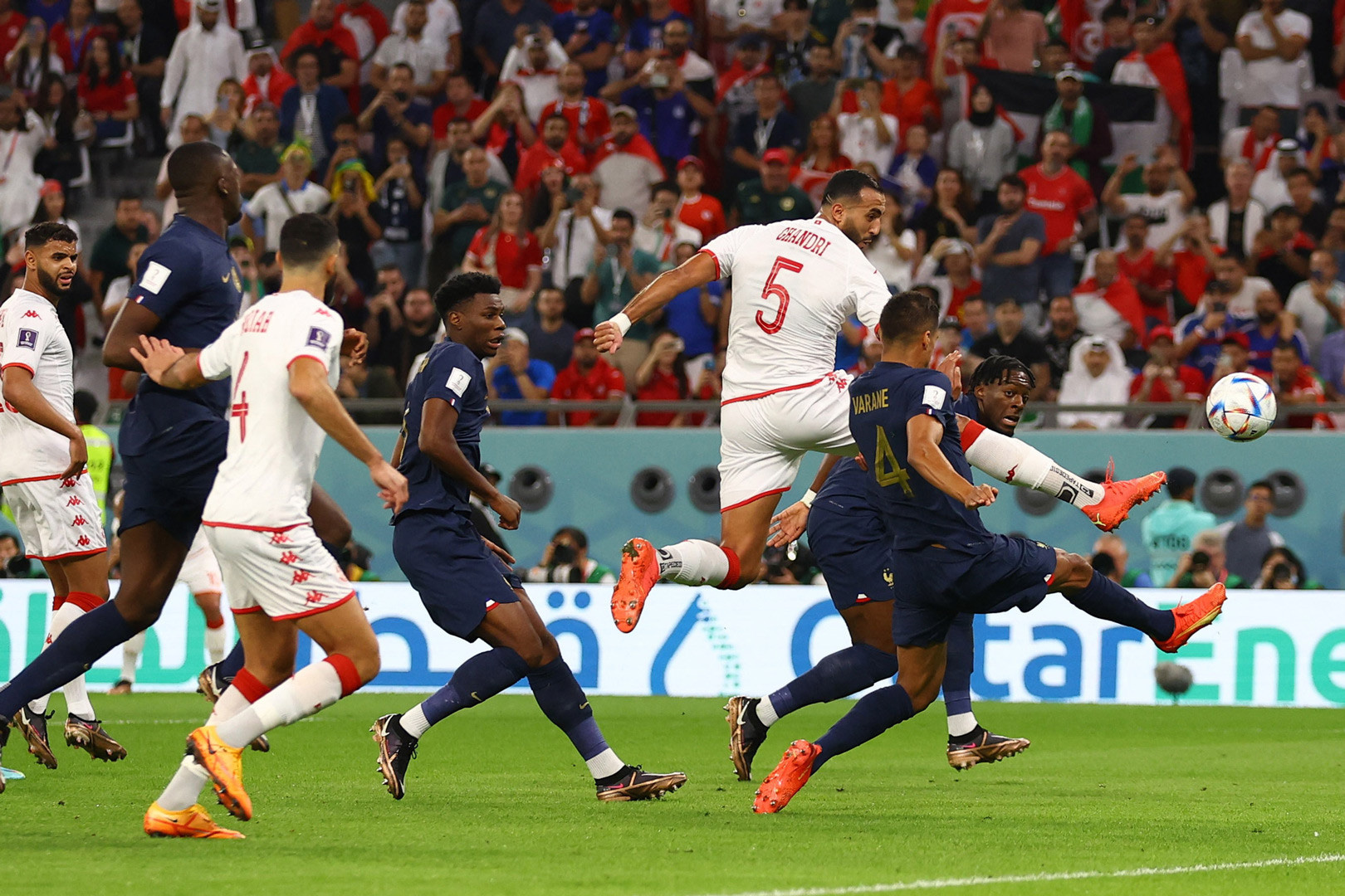 Hành trình vào bán kết World Cup 2022 của ĐT Pháp: Sức mạnh nhà ĐKVĐ