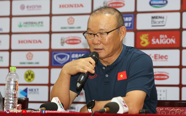 HLV Park Hang Seo: “Chiến thắng trước Borussia Dortmund tạo sự tự tin cho ĐT Việt Nam” HLV Park Hang Seo: “Chiến thắng trước Borussia Dortmund tạo sự tự tin cho ĐT Việt Nam”